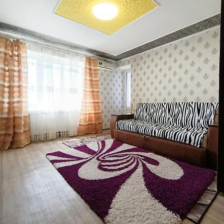 Home On Gagarina Кропивницкий Екстериор снимка